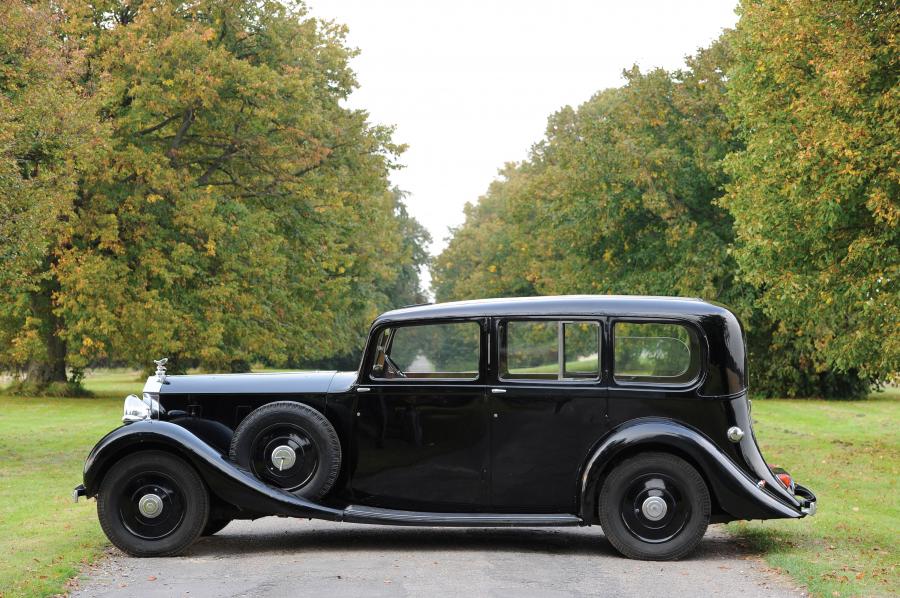  Rolls-Royce Phantom III Limousine by Barker 1937 года  (фото 9 из 18)